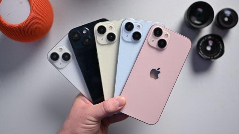 苹果爆料汇总：iPhone 15系列新配色会取什么名字？藏蓝还是湖蓝？